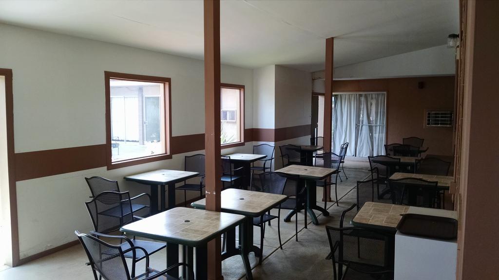 Lake Powell Canyon Inn Page Bagian luar foto
