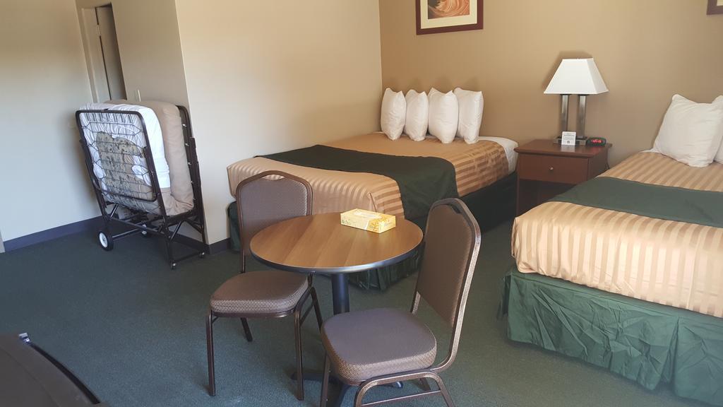 Lake Powell Canyon Inn Page Bagian luar foto