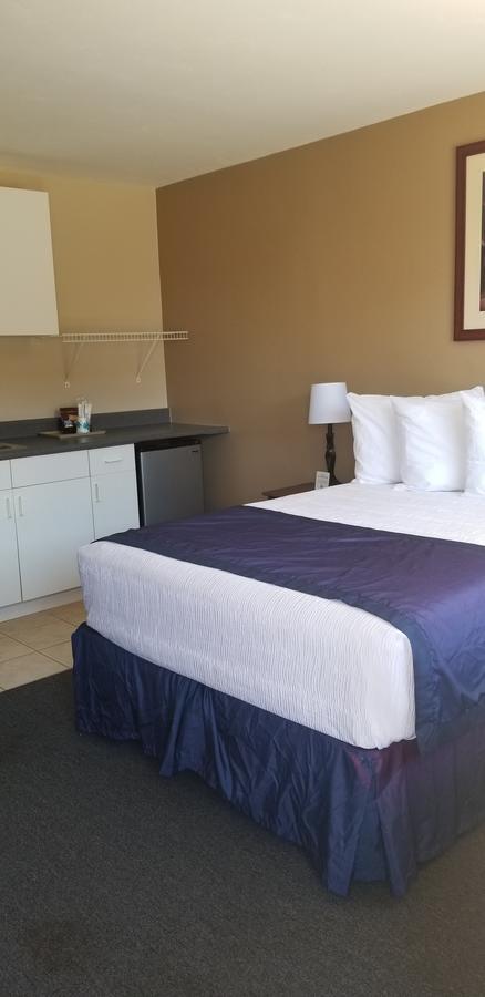 Lake Powell Canyon Inn Page Bagian luar foto