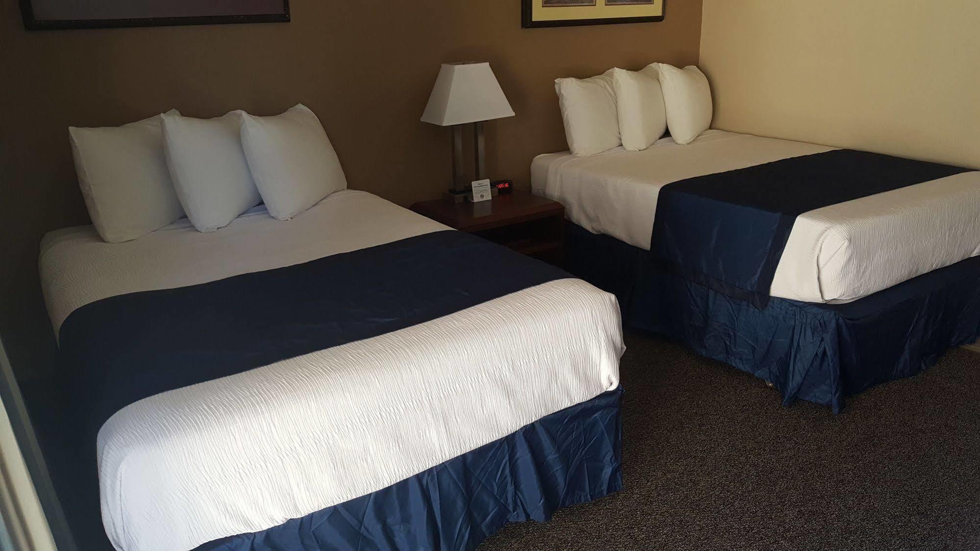 Lake Powell Canyon Inn Page Bagian luar foto